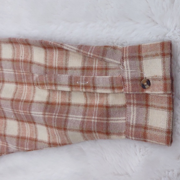 EDEN & OLIVIA LONG SLEEVE T-SHIRT. - Picture 15 of 17